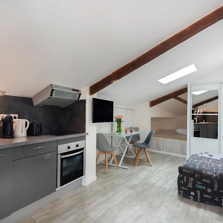 Appartements Les Lions Niza Exterior foto