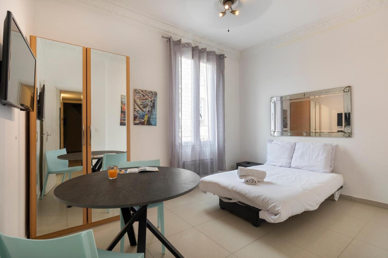 Appartements Les Lions Niza Exterior foto