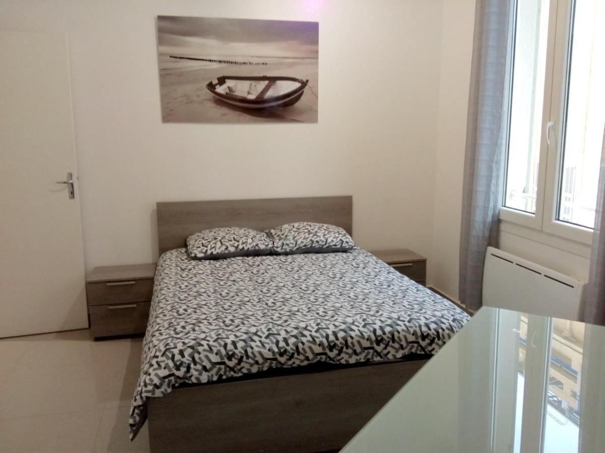 Appartements Les Lions Niza Exterior foto